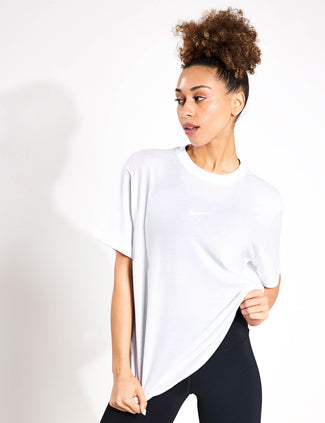 One Relaxed Dri-FIT Short-Sleeve Top - White/Black One Relaxed Dri-FIT Short-Sleeve Top - White/Black