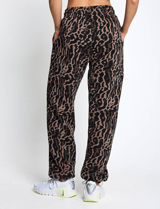 Sportswear Phoenix Fleece Oversized Printed Sweatpants - Black/Ironstone/Black Sportswear Phoenix Fleece Oversized Printed Sweatpants - Black/Ironstone/Black