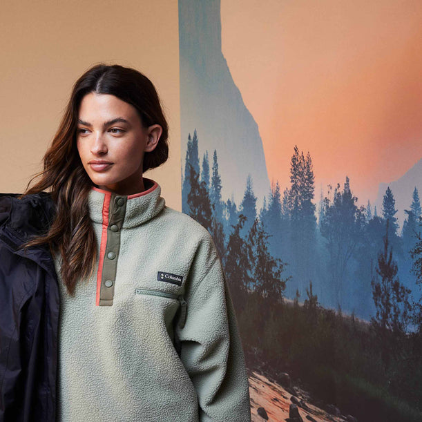 Stay Cosy Outdoors: The 5 Best Fleece Options for Women