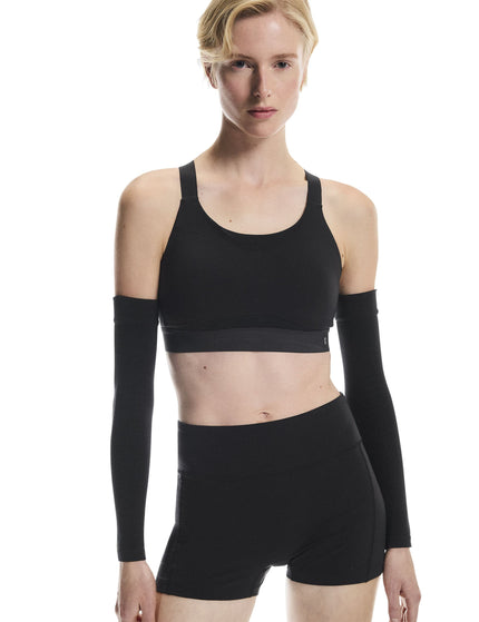 ON Running Performance Bra - Blackimages5- The Sports Edit