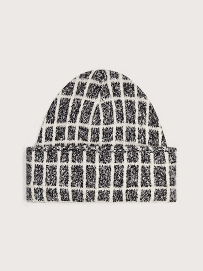 Varley Lindsey Scarf & Beanie Set - Charcoal Marlimages4- The Sports Edit