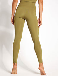 Girlfriend Collective High Rise Classic Compressive Leggings - Moss on  Garmentory