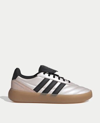 Barreda Mundial Shoes - Sandy Pink Metallic/Core Black/Blush Pink
