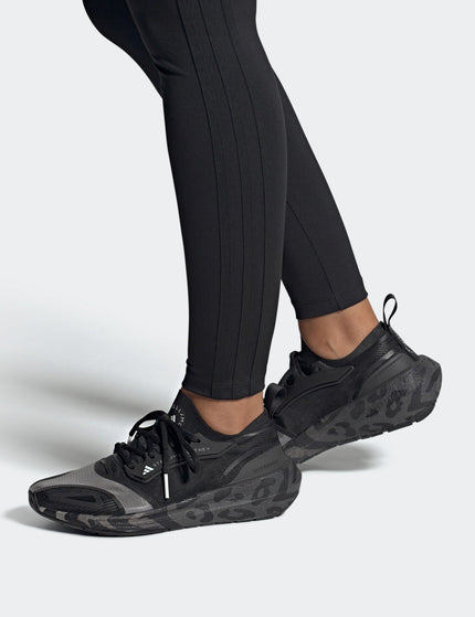 adidas X Stella McCartney Ultraboost Light Shoes - Core Black/Cloud Whiteimages8- The Sports Edit