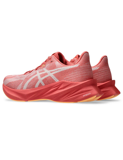 ASICS Dynablast 5 - Dark Pink Clay/Fawnimages3- The Sports Edit