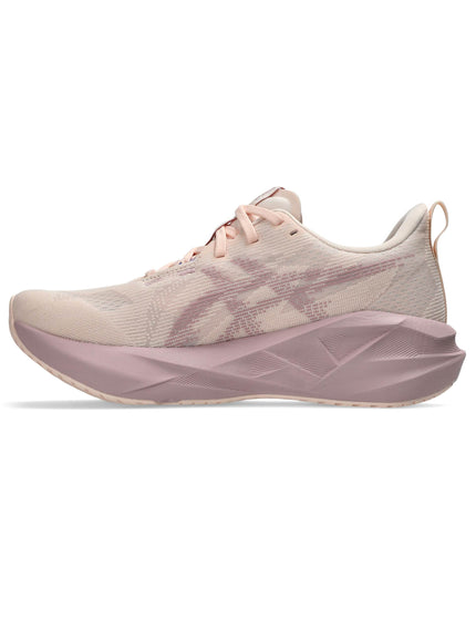 ASICS Novablast 5 - Pearl Pink/Morganiteimages7- The Sports Edit