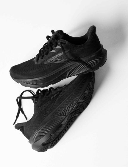 Brooks Ghost 17 - Black/Ebonyimages4- The Sports Edit