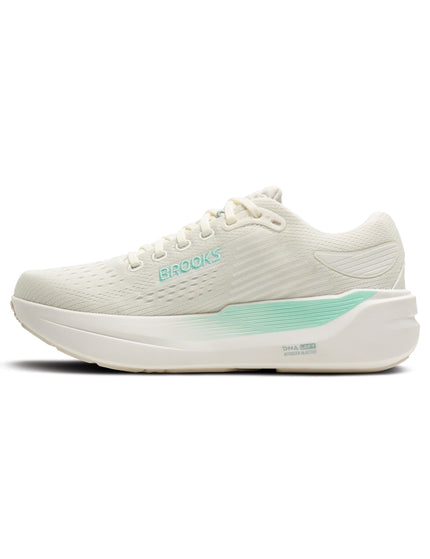Brooks Ghost Max 3 - Coconut/Yucca/Grey Mistimages3- The Sports Edit