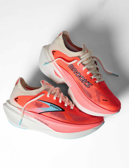 Brooks Hyperion Max 3 - Coconut/Fiery Coral/Atomizerimages4- The Sports Edit