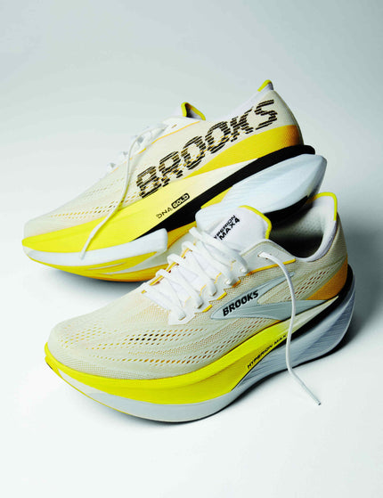 Brooks Hyperion Max 4 - White/Cyber Yellow/Blackimages7- The Sports Edit