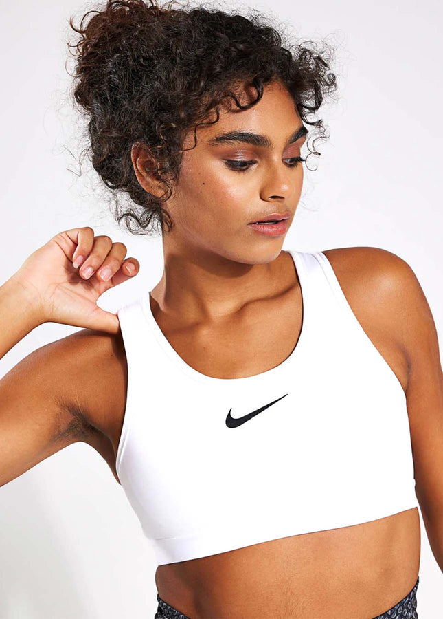 Buy Nike Women's Swoosh Luxe Sports Bra Green in KSA -SSS