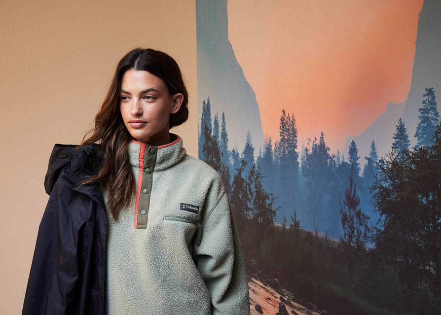 Stay Cosy Outdoors: The 5 Best Fleece Options for Women