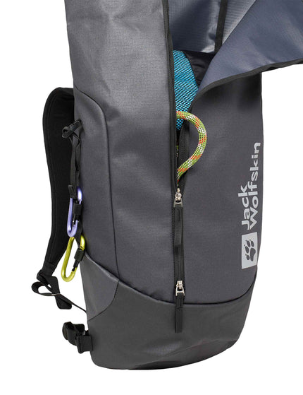 Jack Wolfskin All-in Pack 30 - Phantomimages6- The Sports Edit