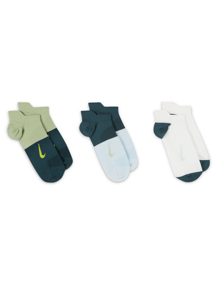 Nike Everyday Plus Lightweight Socks (3 Pairs) - Blue/Multi-Colourimages1- The Sports Edit