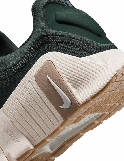 Nike Free Metcon 6 Shoes - Vintage Green/Gum Light Brown/Sailimages7- The Sports Edit