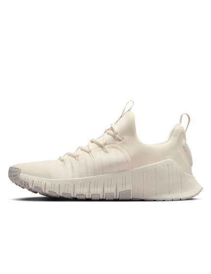 Nike Free Metcon 6 Shoes - Pale Ivory/Guava Ice/Sail/Metallic Red Bronzeimages6- The Sports Edit