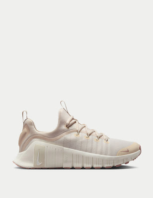 Free Metcon 6 Shoes - Soft Pearl/Particle Pink/Pearl White