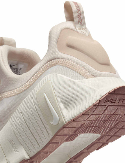 Nike Free Metcon 6 Shoes - Soft Pearl/Particle Pink/Pearl Whiteimages8- The Sports Edit