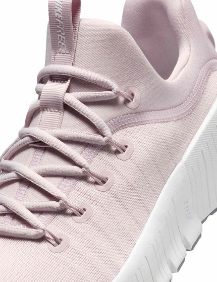 Nike Free Metcon 6 Shoes - Platinum Violet/Cement Grey/Summit White/Whiteimages7- The Sports Edit