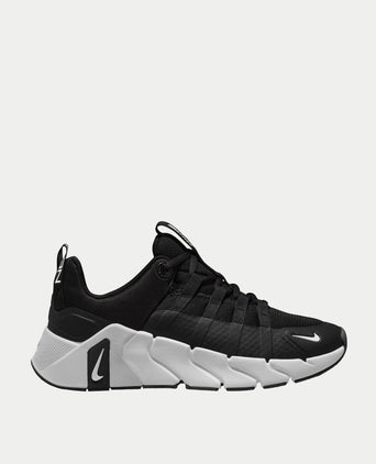 Free Metcon 7 Shoes - Black/White