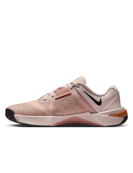 Nike Metcon 10 Shoes - Silt Red/Particle Pink/Metallic Silver/Blackimages5- The Sports Edit