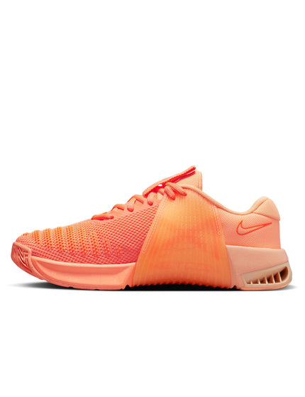 Nike Metcon 9 AMP Shoes - Atomic Orange/White/Ice Peachimages2- The Sports Edit