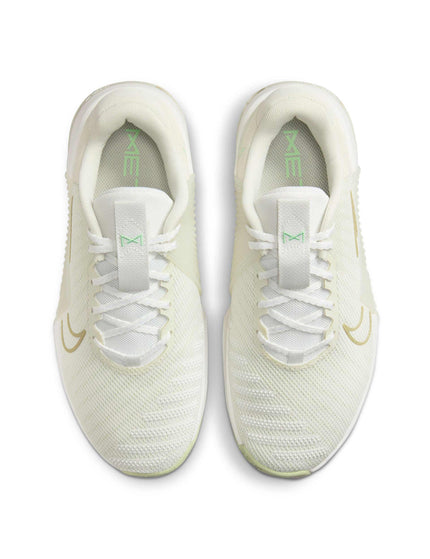 Nike Metcon 9 Premium Shoes - Sea Glass/Summit White/Olive Aura/Metallic Gold Starimages5- The Sports Edit