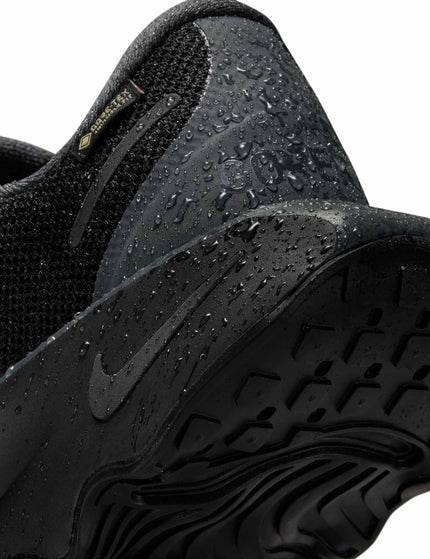 Nike Motiva Gore-Tex Shoes - Black/Anthraciteimages8- The Sports Edit