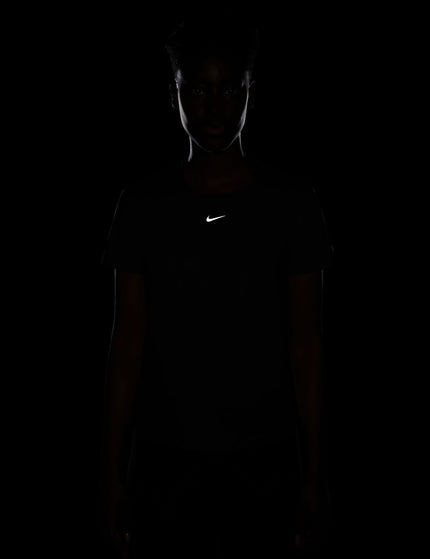 Nike One Classic Dri-FIT Short-Sleeve Top - Blackimages4- The Sports Edit