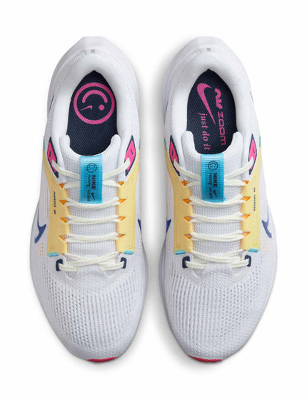 Nike Pegasus 40 Shoes - White/Deep Royal Blue/Photon Dustimages5- The Sports Edit