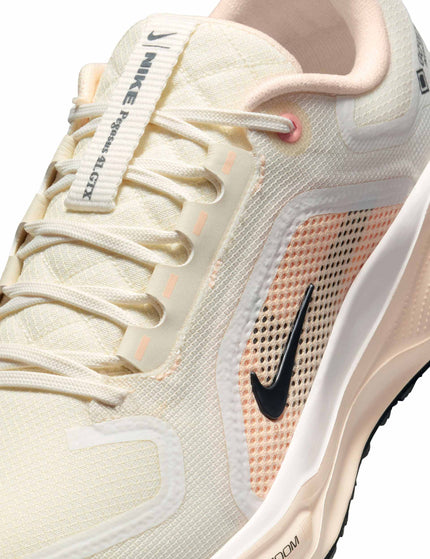 Nike Pegasus 41 Gore-Tex Shoes - Sail/Guava Ice/Crimson Tint/Anthraciteimages7- The Sports Edit