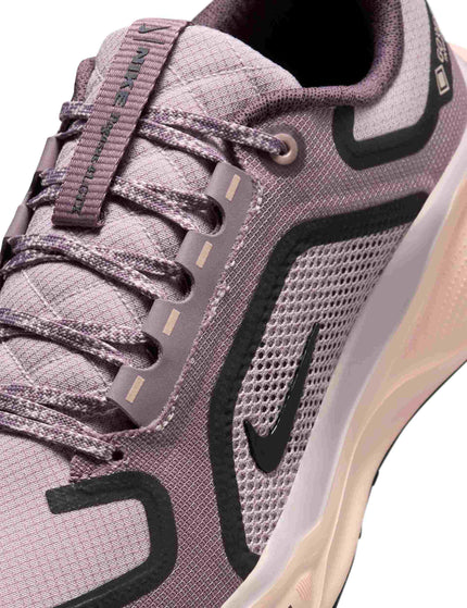 Nike Pegasus 41 Gore-Tex Shoes - Platinum Violet/Black/Crimson Tintimages7- The Sports Edit