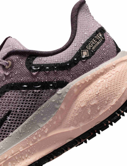 Nike Pegasus 41 Gore-Tex Shoes - Platinum Violet/Black/Crimson Tintimages8- The Sports Edit