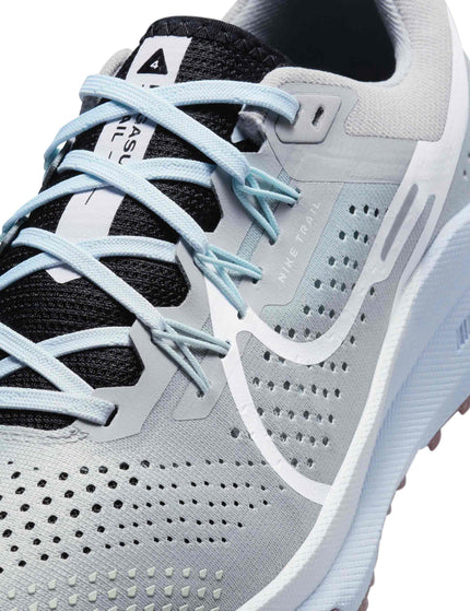 Nike Pegasus Trail 4 Shoes - Light Smoke Grey/Black/Glacier Blue/Whiteimages3- The Sports Edit
