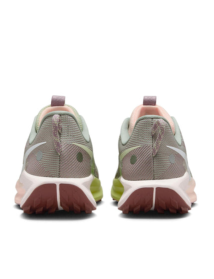 Nike Pegasus Trail 5 Shoes - Jade Horizon/Crimson Tint/Light Violet Ore/Sailimages3- The Sports Edit