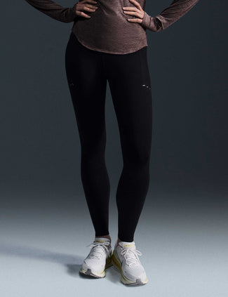 Swift High Waisted 7/8 Running Leggings with Pockets - Black/Reflective Silver