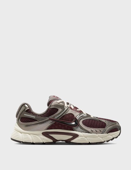 Nike V5 RNR Shoes - Burgundy Crush/Black/College Greyimages1- The Sports Edit