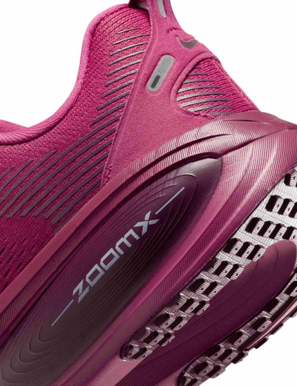 Nike Vomero 18 Running Shoes - Sweet Beet/Bordeaux/Red Stardustimages7- The Sports Edit