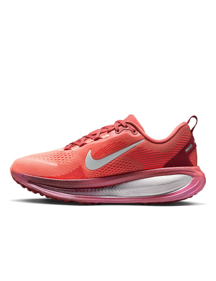 Nike Vomero 18 SE Running Shoes - Light Redwood/Barely Greenimages5- The Sports Edit