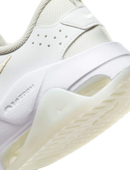 Nike Zoom Bella 6 Premium Shoes - Summit White/Sea Glass/Light Lemon Twist/Metallic Gold Starimages8- The Sports Edit