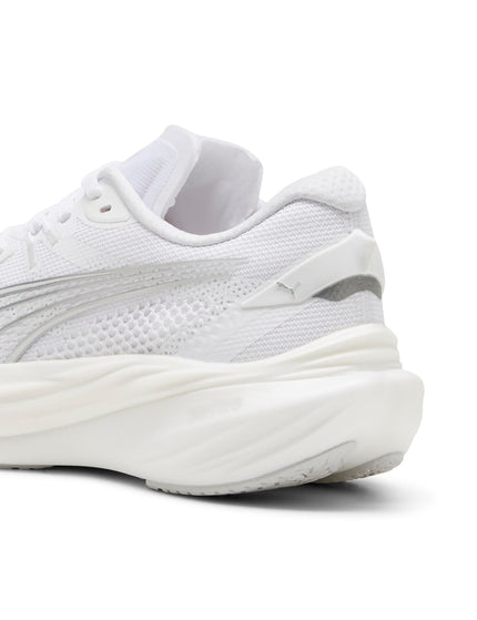 PUMA Deviate NITRO 3 Running Shoes - White/Feather Grey/Silverimages6- The Sports Edit