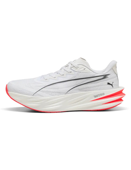 PUMA Deviate Pure NITRO Running Shoes - White/Ultra Redimages3- The Sports Edit