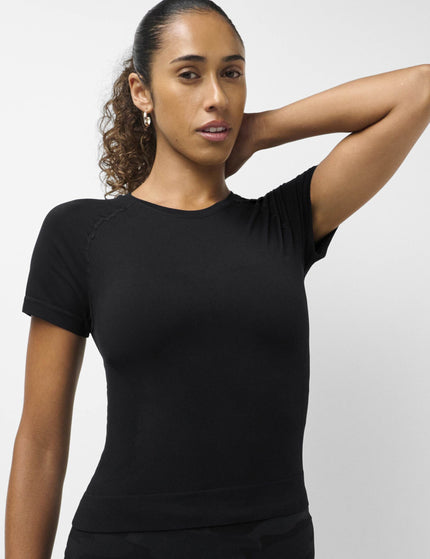 Athlete Crop Seamless Workout T-Shirt - Black