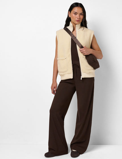 Sweaty Betty Plush Fleece Ribbed Gilet - Ecru Beigeimages6- The Sports Edit